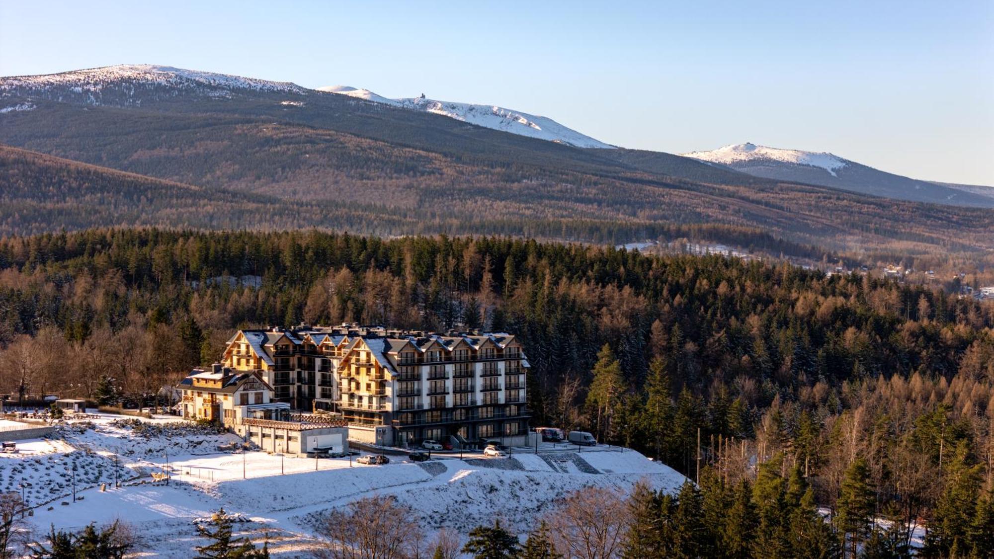 Kazalnica Family&Conference Resort Kolo Karpacza Sosnówka Zewnętrze zdjęcie